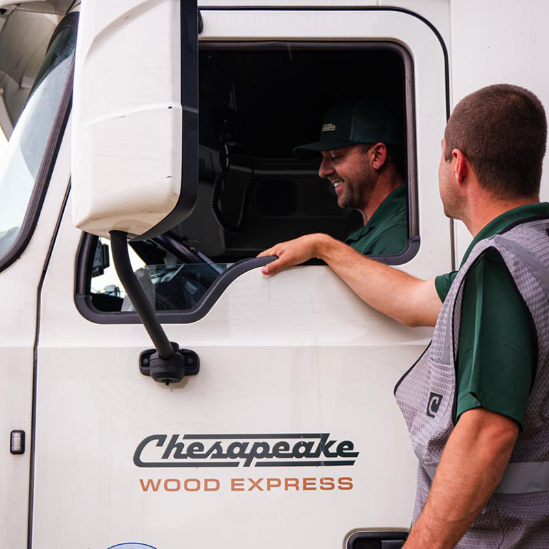 Worker chatting with Driver