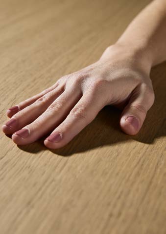 Hand feeling Shinnoki 4.0 table